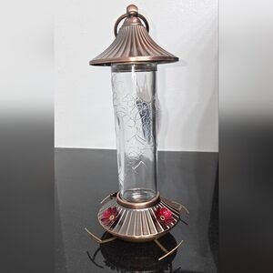 Elegant Copper Bird Feeder